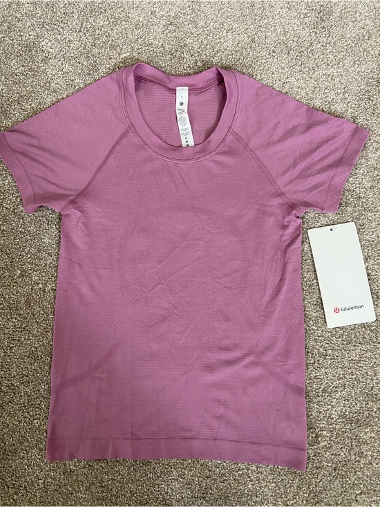 lululemon athletica Tops - Lululemon Swiftly Tech Short Sleeve Mauve Dusty Pink Athletic Tee